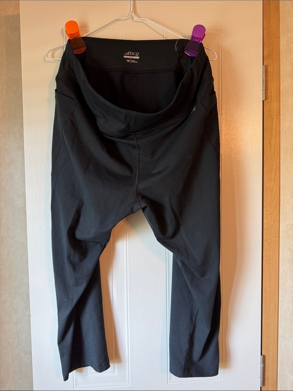 bcg Black Capris Activewear Pants